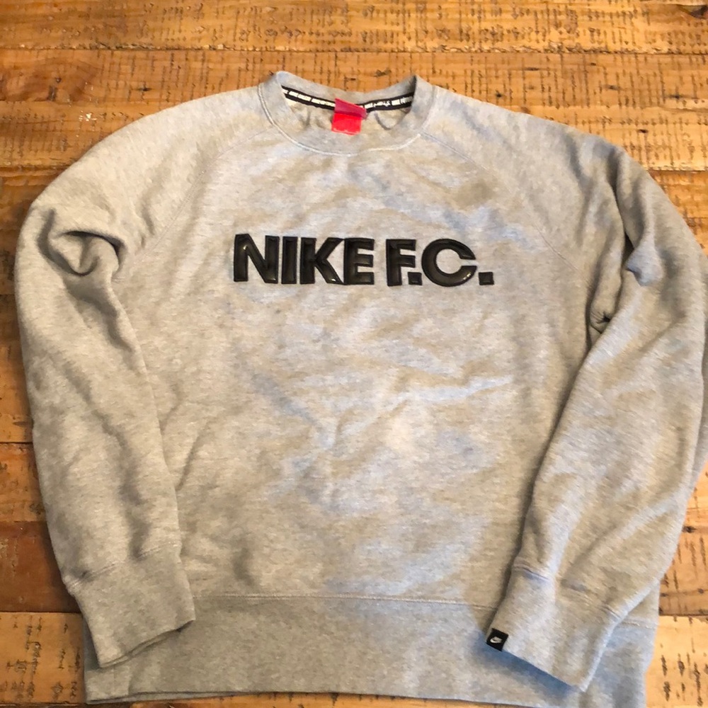 Fleece crew sweatshirt